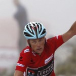 Horner gana la Vuelta a España en el Angliru